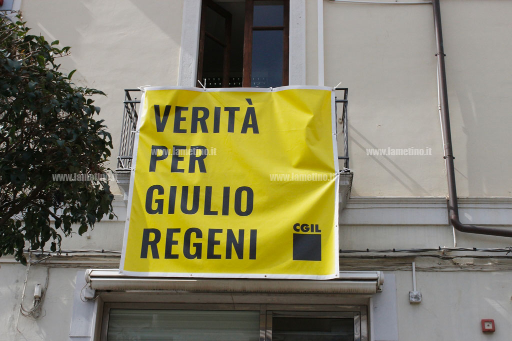 Lamezia, “Verità per Giulio Regeni” striscione alla sede Cgil