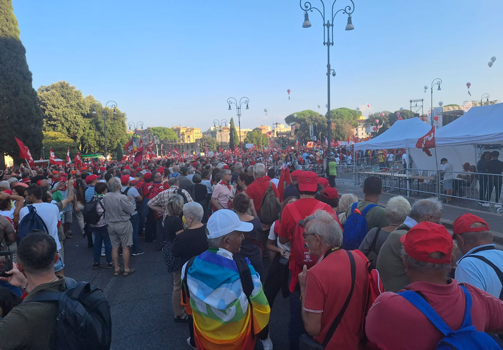 Gruppo Pd Calabria alla manifestazione Cgil a Roma su difesa della Costituzione