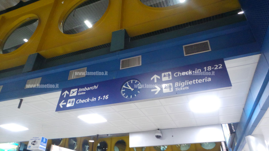 check-in-aeroporto-lamezia-2-2015_c60b7_09845.jpg
