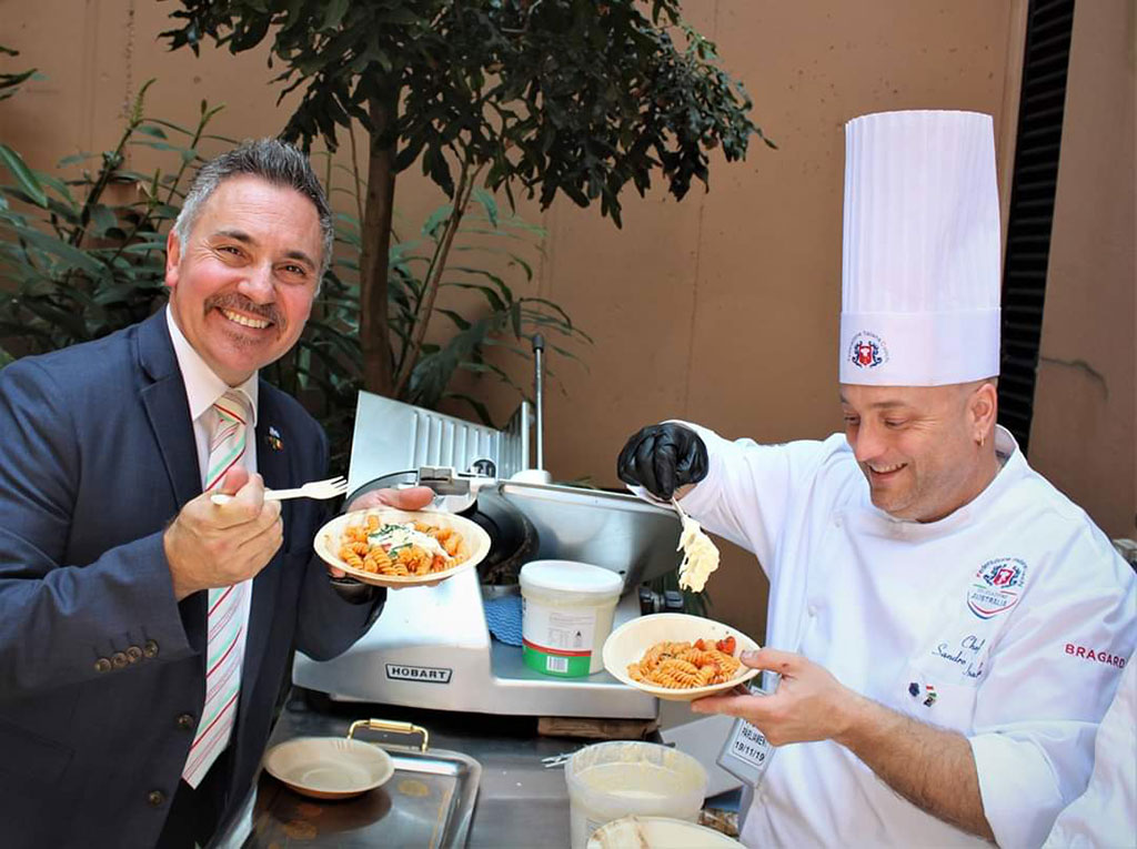 Premio “Fic Awards” allo chef lametino Sandro Isabella in Australia