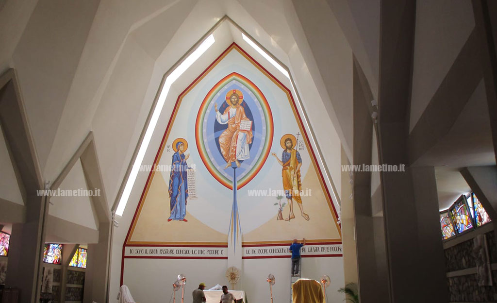 chiesa_a340f.jpg