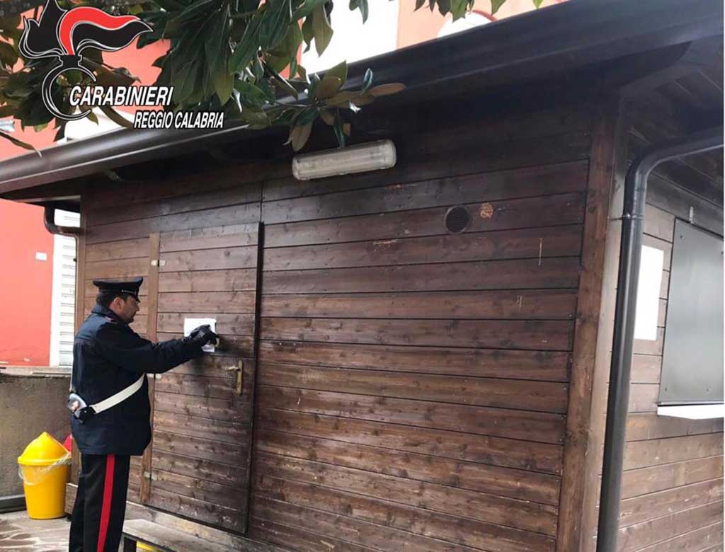 Chiuso un chiosco frequentato da pregiudicati nel reggino 