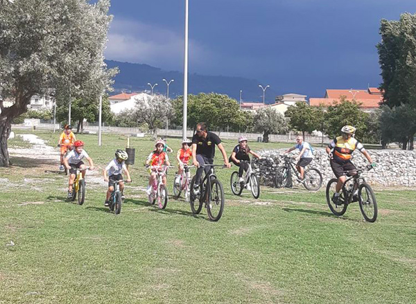 Lamezia, partita l'iniziativa "Non Solo Calcio" per avvicinare i bambini al mondo del ciclismo