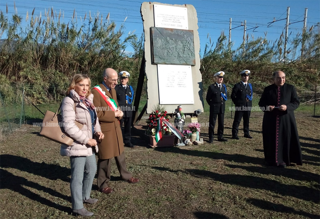 Lamezia a otto anni dalla scomparsa dei ciclisti, Alecci: “Area che ospita la stele dovrà essere rivalutata” - VIDEO
