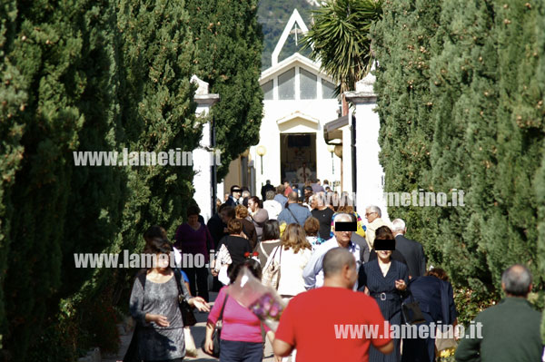 Lamezia: Tanta gente in visita ai defunti per ricorrenze del 1 e 2 novembre
