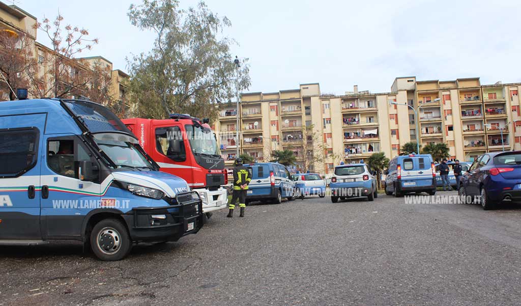 Lamezia, blitz interforze a "Ciampa di Cavallo": 5 arresti e perquisizioni, trovate anche dosi eroina e cocaina - VIDEO