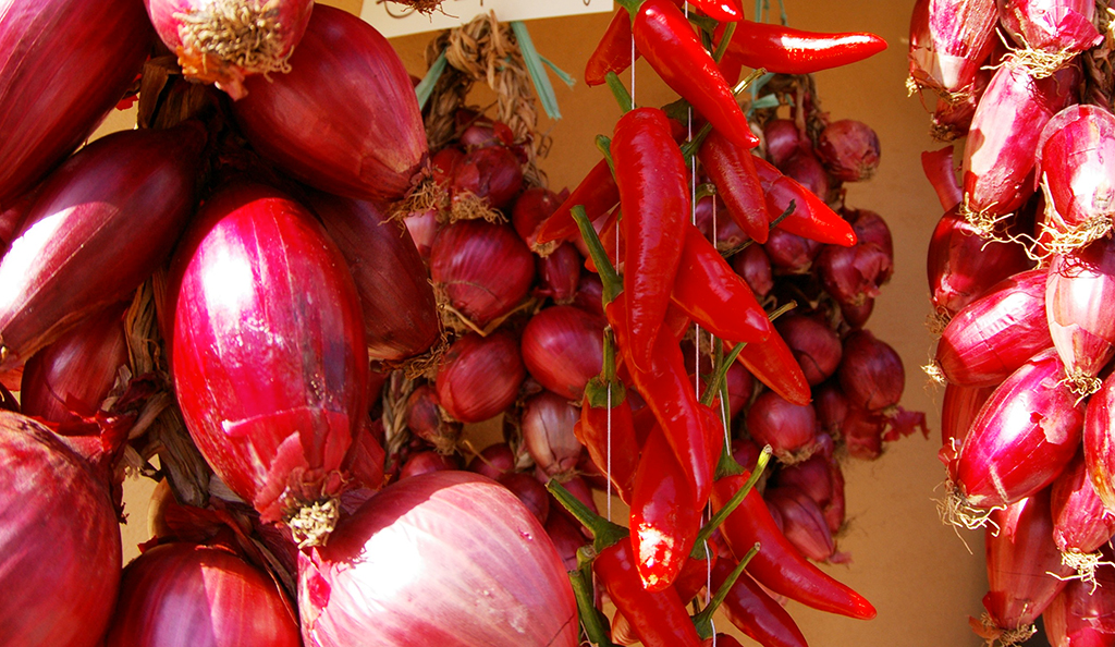 Peperoncino e cipolla rossa di Tropea protagonisti a Tunisi