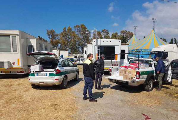 Circensi bloccati nel blindato Montebello Jonico, consegnati viveri 