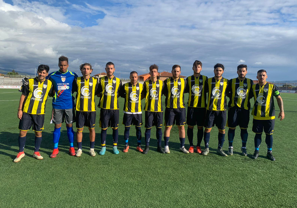 Città di Lamezia Terme batte il Mesoraca 2-1
