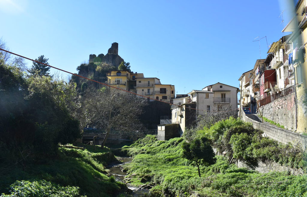 Tornano le Giornate FAI di Primavera anche a Lamezia con l'itinerario "Dai segreti alle segrete" il 27 marzo