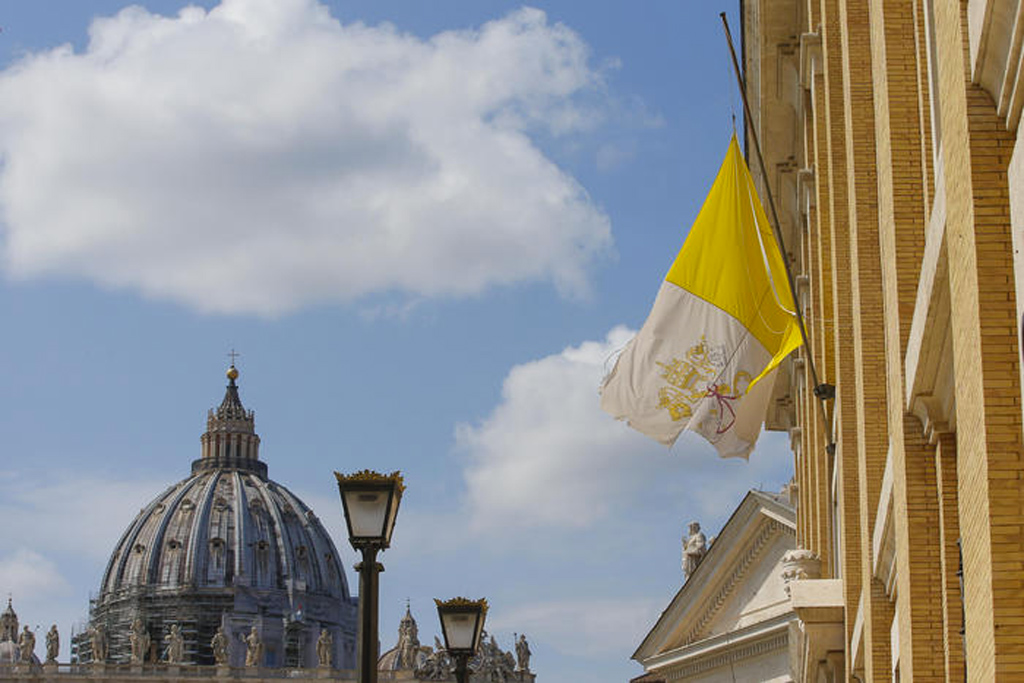 Papa accetta rinuncia vescovo Mileto-Tropea, Mons. Oliva nominato amministratore