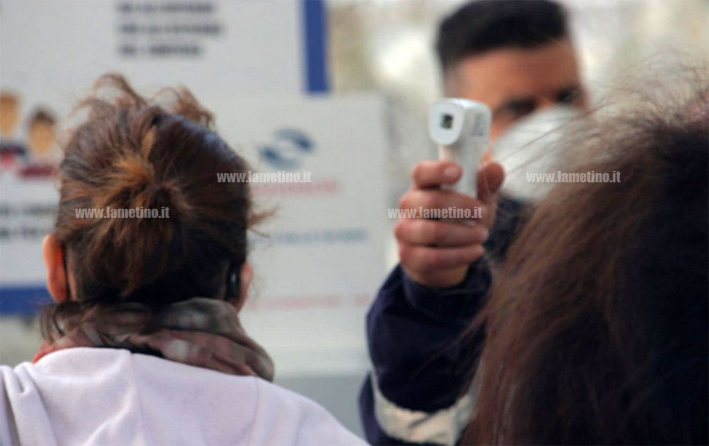 Covid, Calabria resta in zona gialla: Speranza firma ordinanza