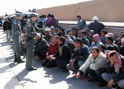 Calabria, settanta immigrati sbarcano a Roccella Jonica