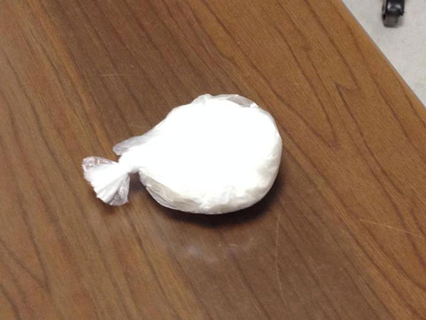 Trovati con droga in auto, due arresti a Cosenza 