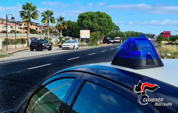 In auto con un chilo di cocaina, arrestato 26enne di Crotone