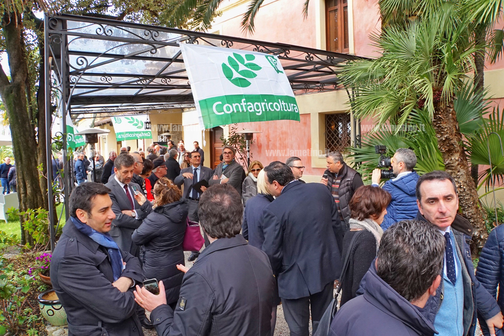 cof-agr4.jpg