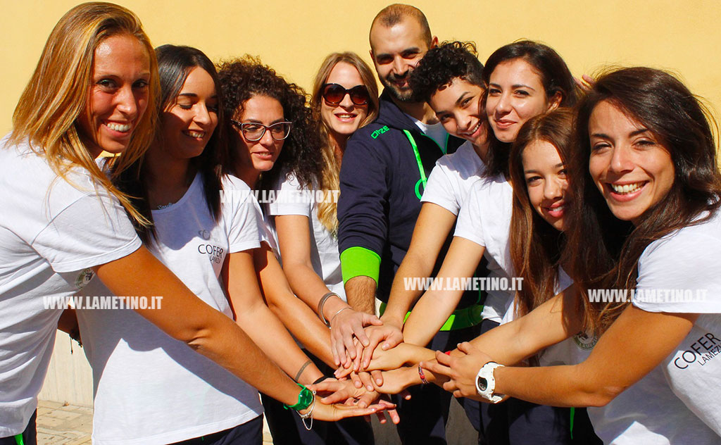 Lamezia, presentata la Cofer Volleyball e consegnate maglie ufficiali alle undici giocatrici
