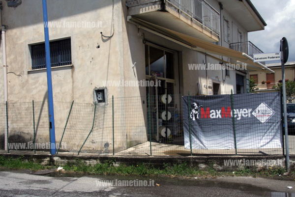 Lamezia: Tre proiettili recapitati a ingresso colorificio