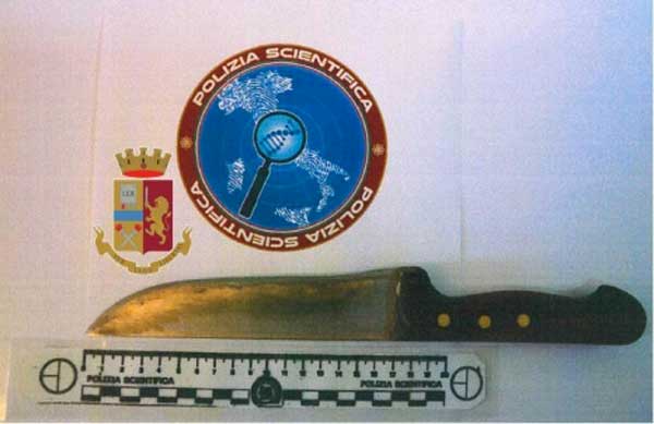 Minacciò poliziotti con coltello a Catanzaro, resta in carcere 23enne