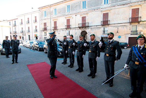 Incontro tra generale Carmine Lopez e Associazione Nazionale Finanzieri in congedo di Lamezia e Catanzaro