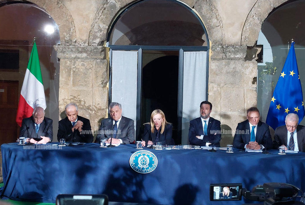 Sindaci Calabria su decreto Cutro: "Pericoloso passo indietro" 