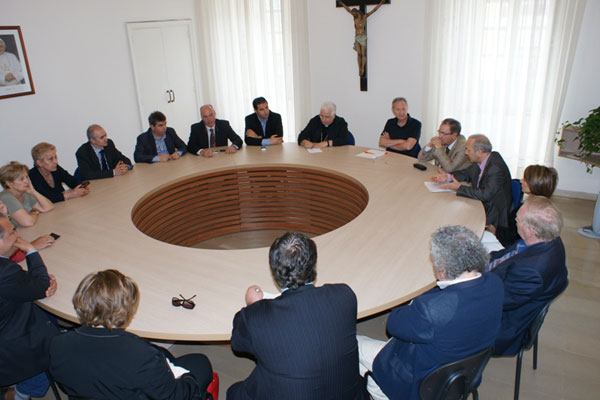 Lamezia, Sanità, Speranza: “Positivo incontro sindaci lametino con il Vescovo”