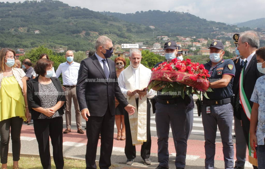 commemorazione-agente-Diano-lamezia-2020-6.jpg
