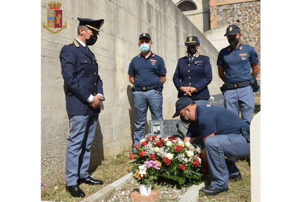 Polizia di Stato commemora appuntato Vincenzo Pannuccio caduto in servizio