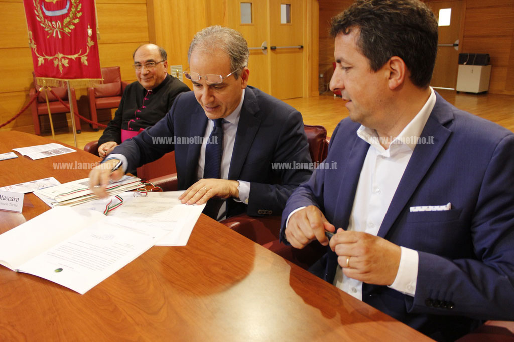 Lamezia: "Federalismo demaniale", lo Stato consegna tre villaggi agricoli al Comune 