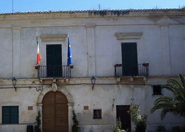 Intimidazioni a Cariati, Sindaco chiede intervento del Prefetto