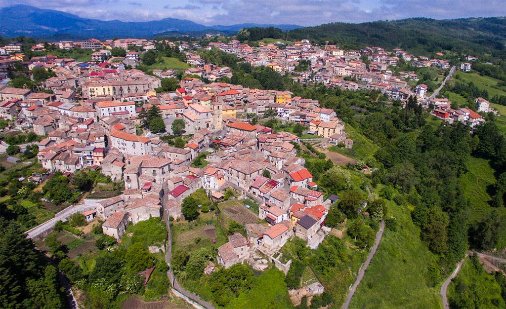comune-di-Carlopoli.jpg