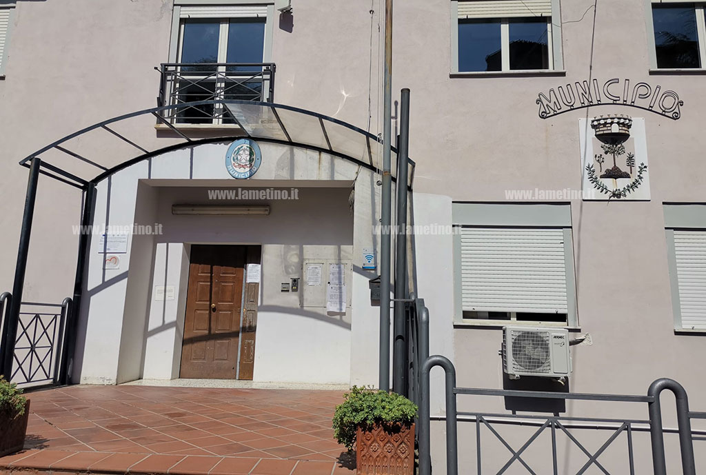 comune-municipio-platania4da463fbb4_6562e_97e3d.jpg