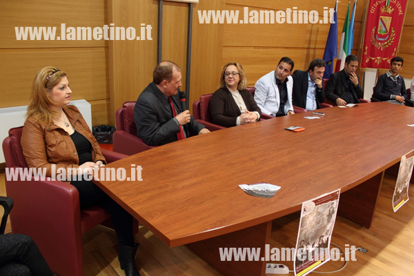 comune-presentazione-recital-gala-2014-2.jpg