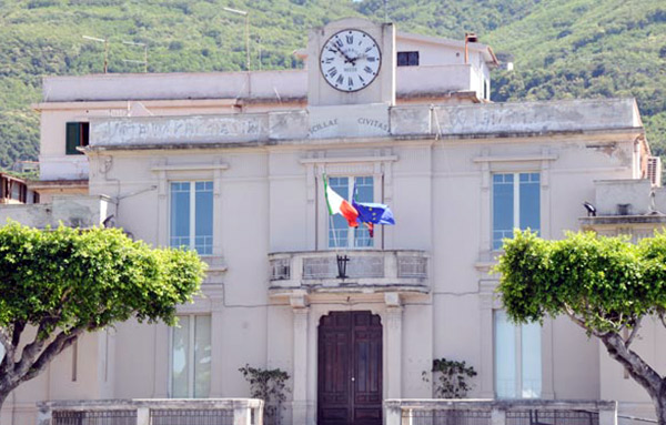 'Ndrangheta: nominata commissione straordinaria al Comune di Scilla 