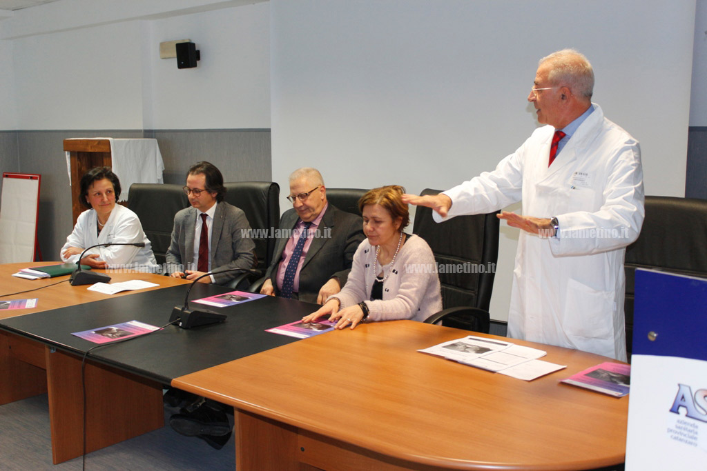 Lamezia, presentato corso di allattamento al seno: “Dono prezioso per la vita”