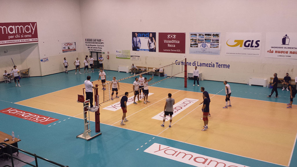 Volley: Conad Lamezia, amichevole contro Conad Cosenza 0-3