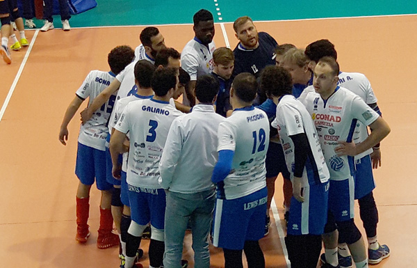 Cade in casa per 3-0 la Conad Lamezia Volley contro il Leverano