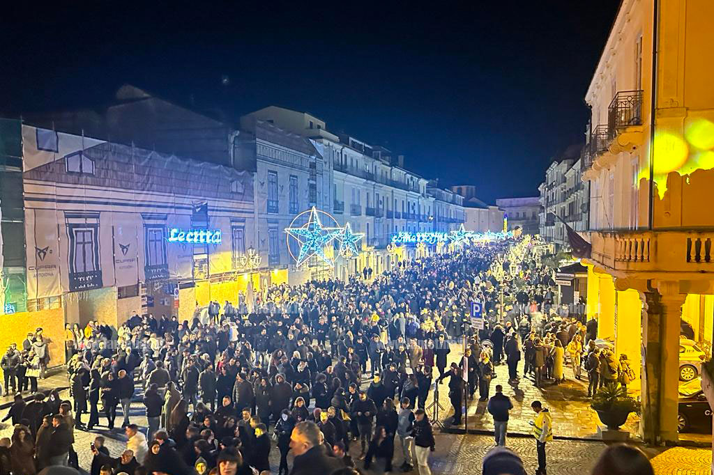 concerto-capodanno-2324-lamezia_05df8.jpg
