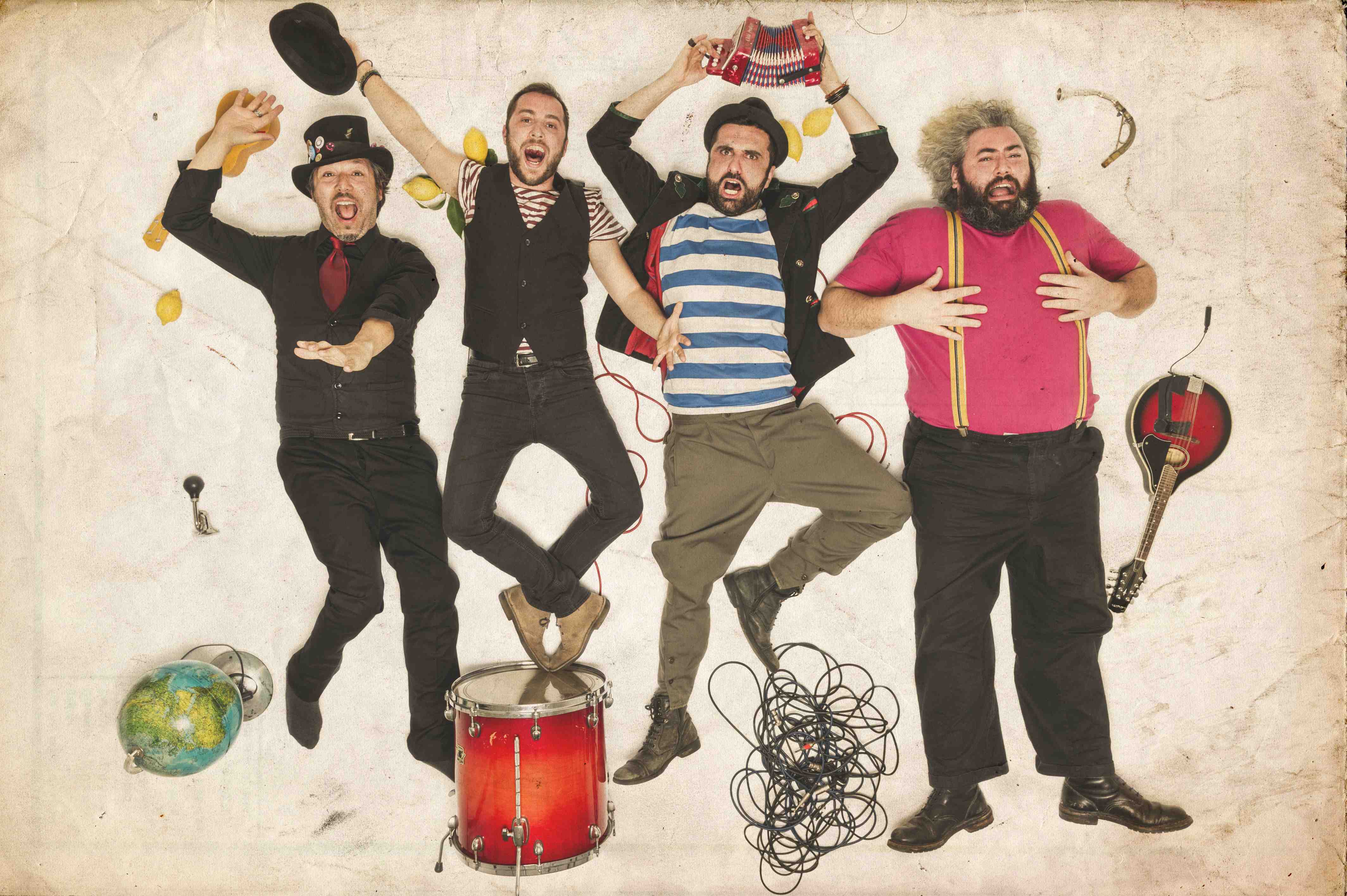 Lamezia: la musica circense e piratesca dei Veeblefetzer alle Officine Sonore 