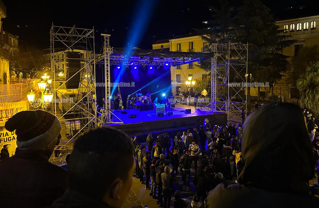 concertone-lamezia-23280fff251_0a99f_1ef14_45f71.jpg