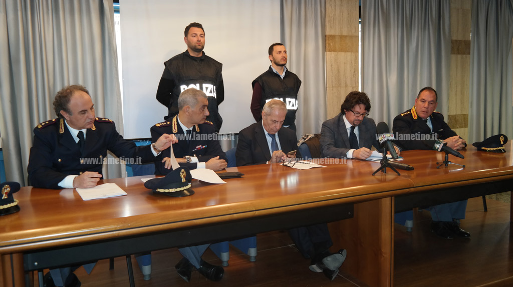 conf-19.jpg