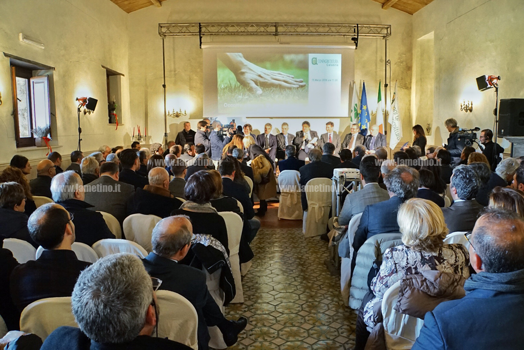 conf-agr-7.jpg