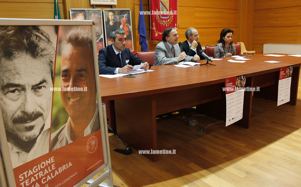 Lamezia, presentata stagione AMA Calabria: tra artisti anche Massimo Dapporto e Raul Bova
