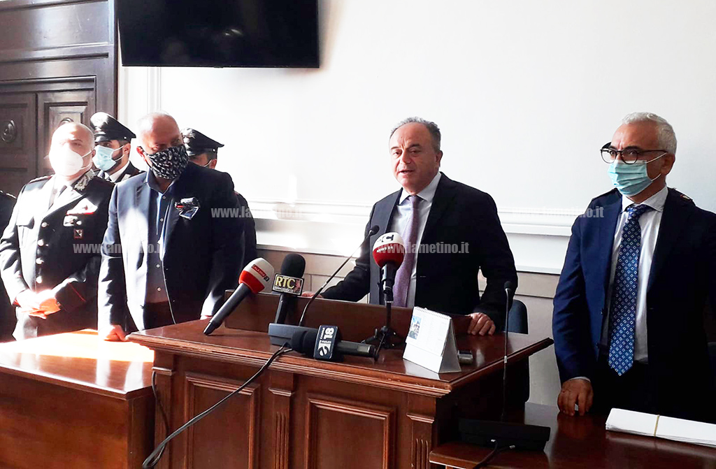 Operazione 'Aesontium' contro spaccio ed estorsioni a Catanzaro, Gratteri: "Anche minori usati per vendere droga" - VIDEO