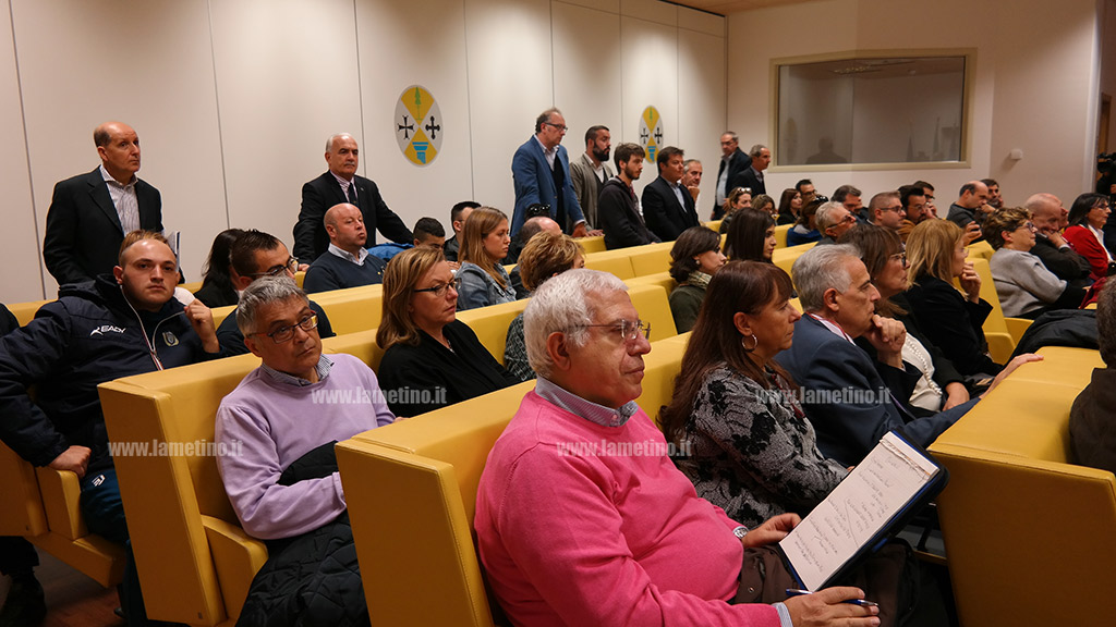 conf-oliverio-lamezia-221118.jpg
