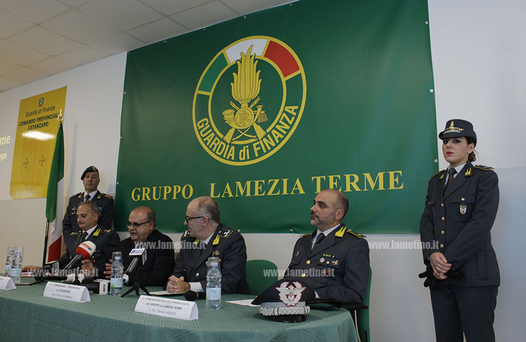 conf-stampa-2019-scacco-regina_1c6d2.jpg