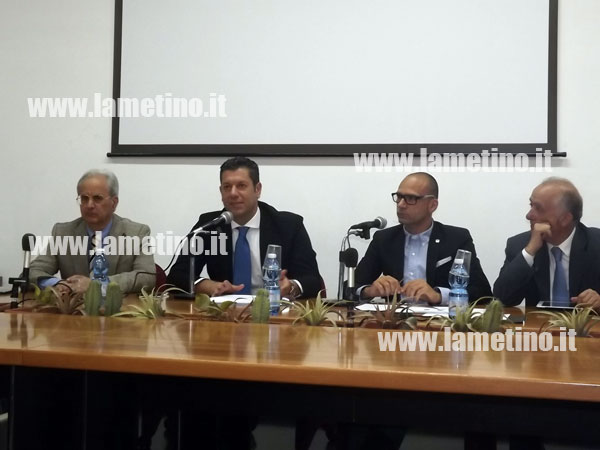 Lamezia: Scopelliti respinge accuse su depotenziamento aeroporto