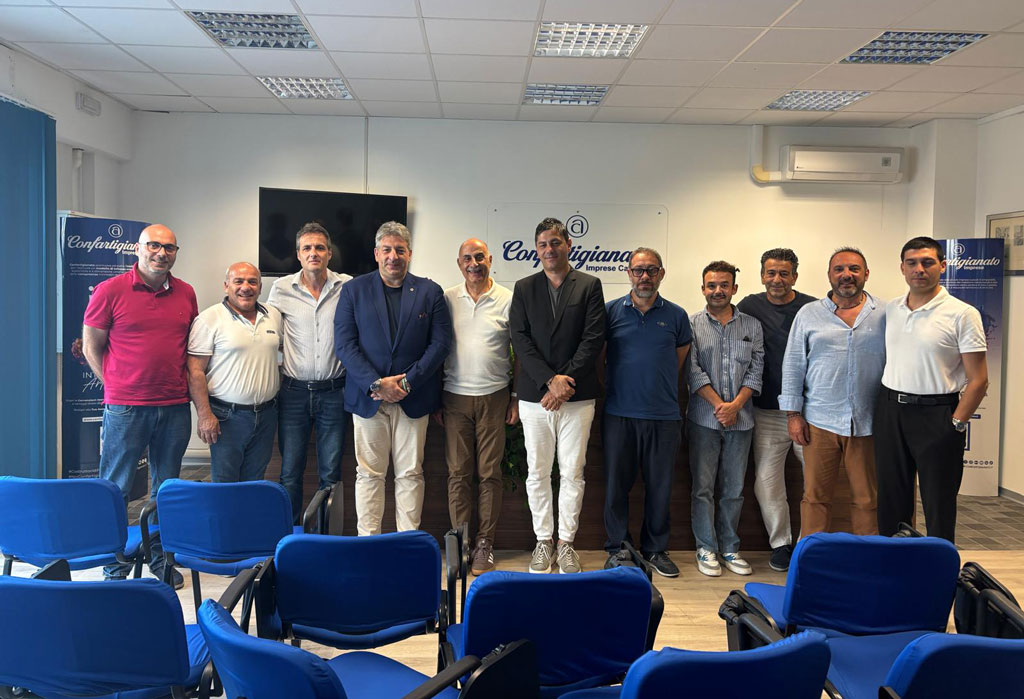 conf2ae3_fa312.jpg