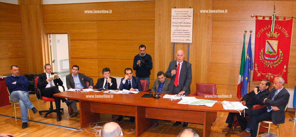 conferenza-bruno-Speranza-lamezia-provincia.jpg