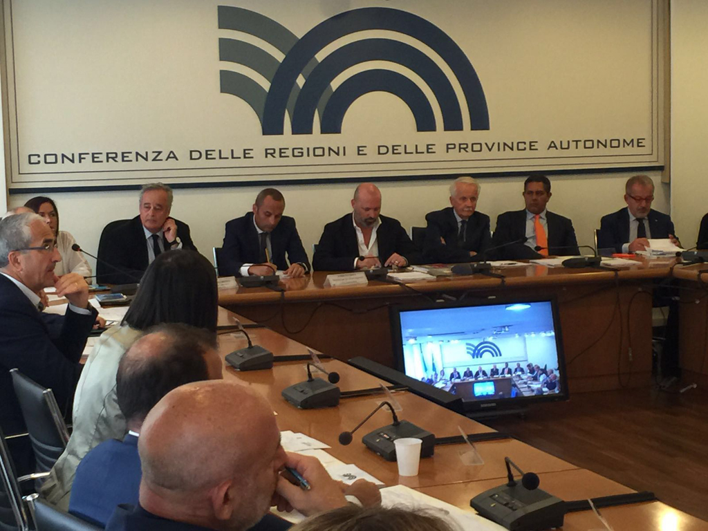 conferenza-post-terremoto2.jpg